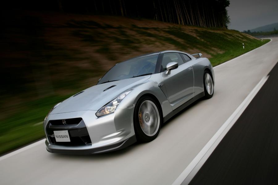  Nissan GT-R 2007 года  (фото 378 из 480)